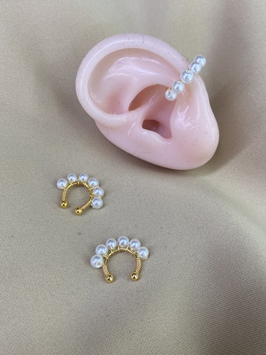 EarCuff Olivia Pearl